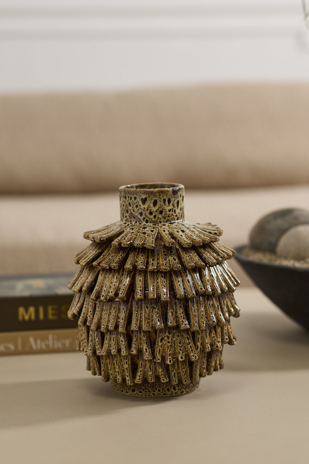 FRINGE VASE