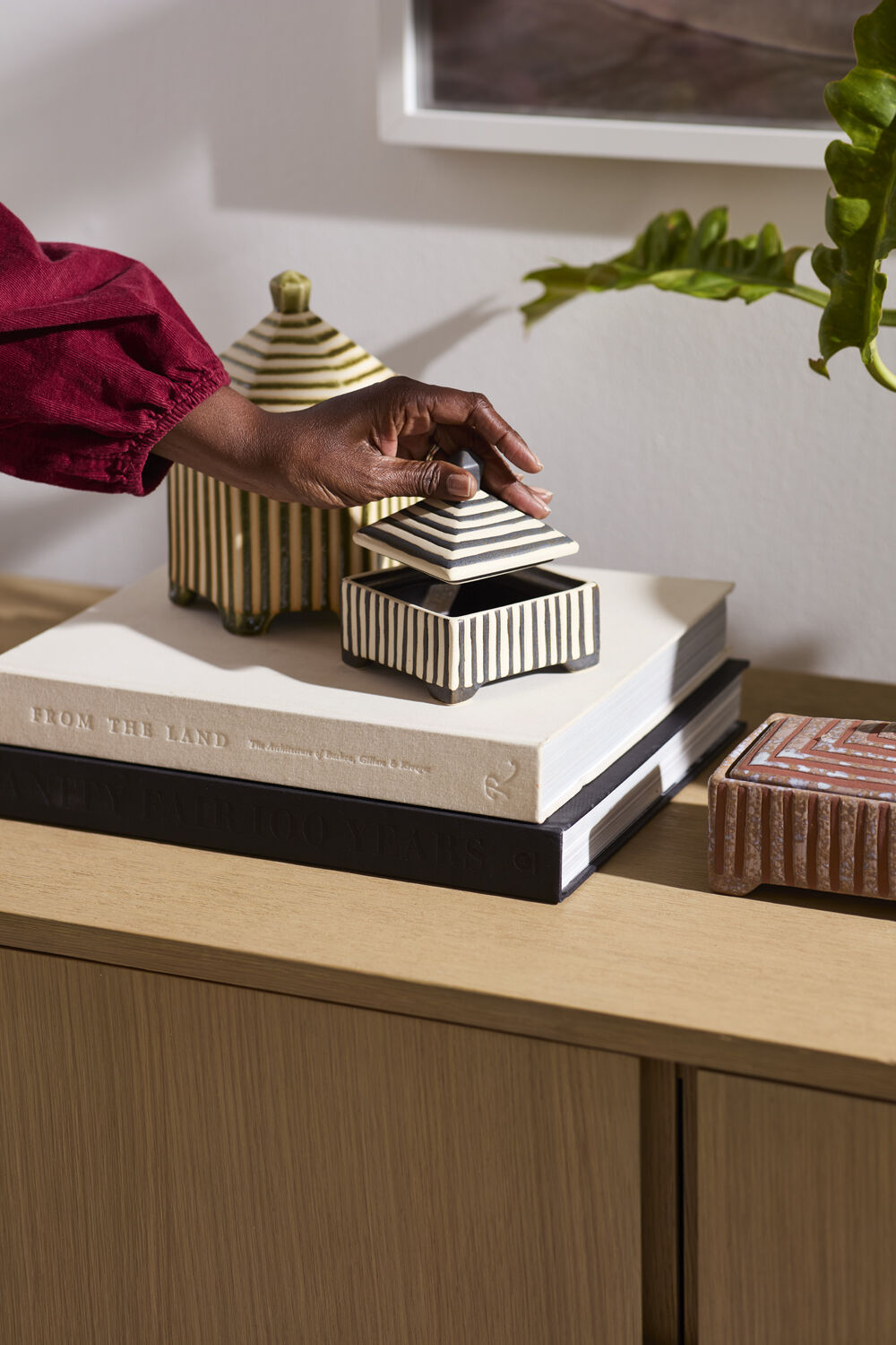 STRIPED DECORATIVE BOX- BLACK